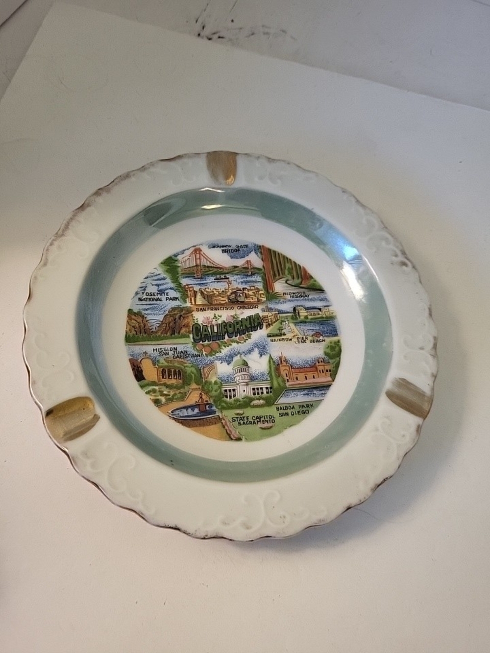 1950s MCM California Travel Souvenir Ashtray 6"